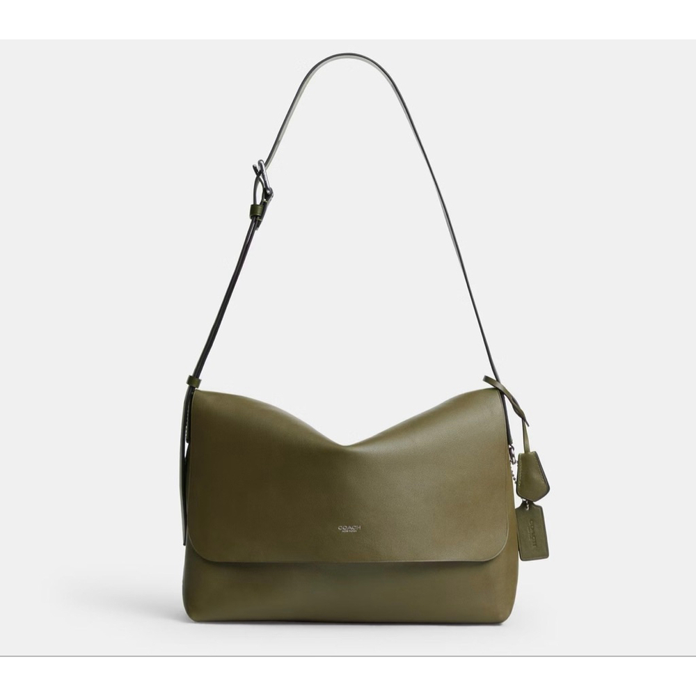 LUDLOW MESSENGER BAG - Olive - international exclusive